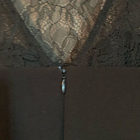 BCBGeneration black sleeveless lace dress - Picture 12 of 15